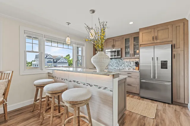 $649,000 | 3 King Street, Unit 4, Scarborough, ME 04074