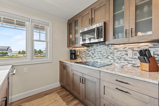 $649,000 | 3 King Street, Unit 4, Scarborough, ME 04074