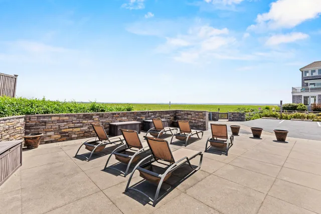 $649,000 | 3 King Street, Unit 4, Scarborough, ME 04074