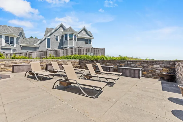 $649,000 | 3 King Street, Unit 4, Scarborough, ME 04074