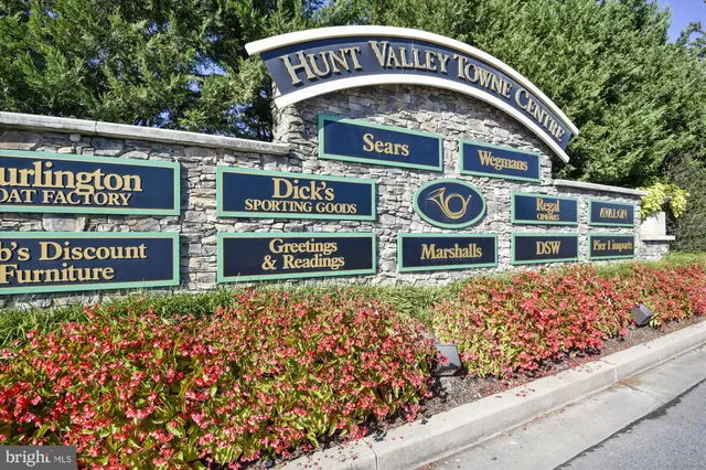 $759,900 | 13709 Hunt Valley Court, Cockeysville, MD 21030