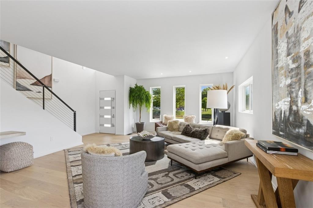 10924 West 67th Street Shawnee, KS 66203 - Photo 6 of 29