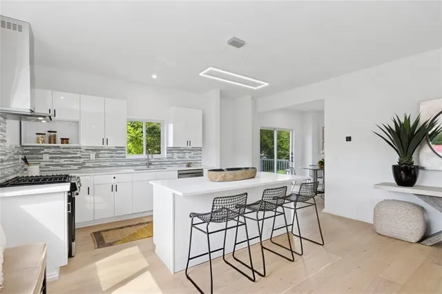 $549,950 | 10924 West 67th Street, Shawnee, KS 66203