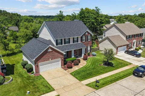$539,900 | 403 Arbor Glen Drive, Ballwin, MO 63021