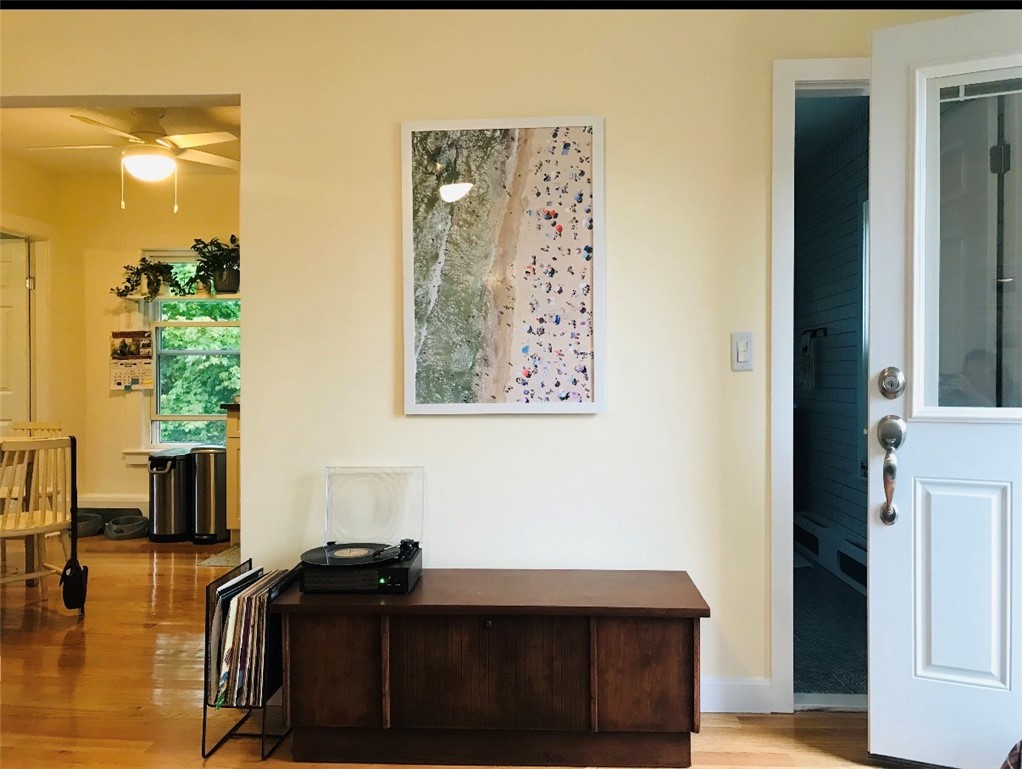 38 Chester Avenue Westerly, RI 02891 - Photo 2 of 14