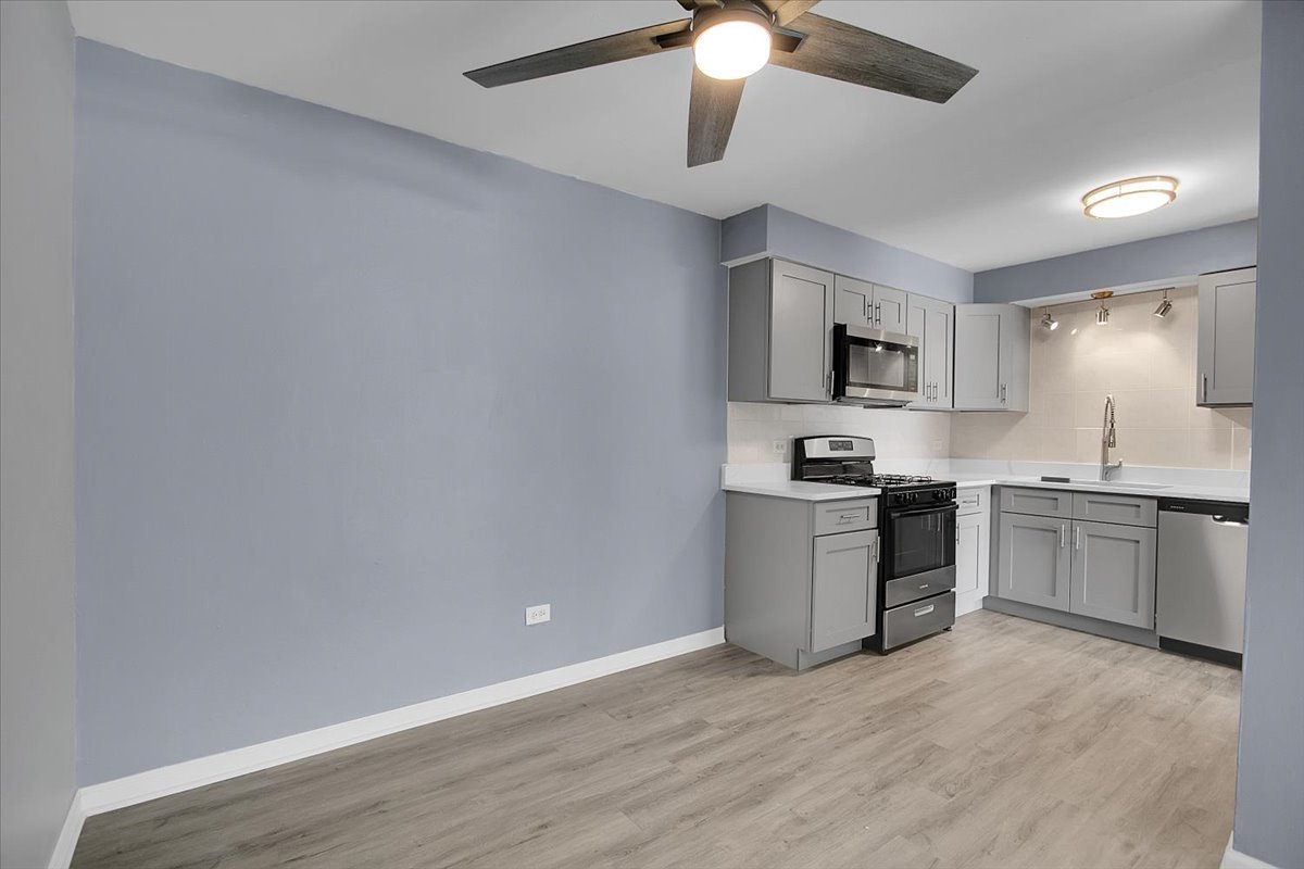 10310 Ridgeland Avenue, Unit 208 Chicago Ridge, IL 60415 - Photo 12 of 26