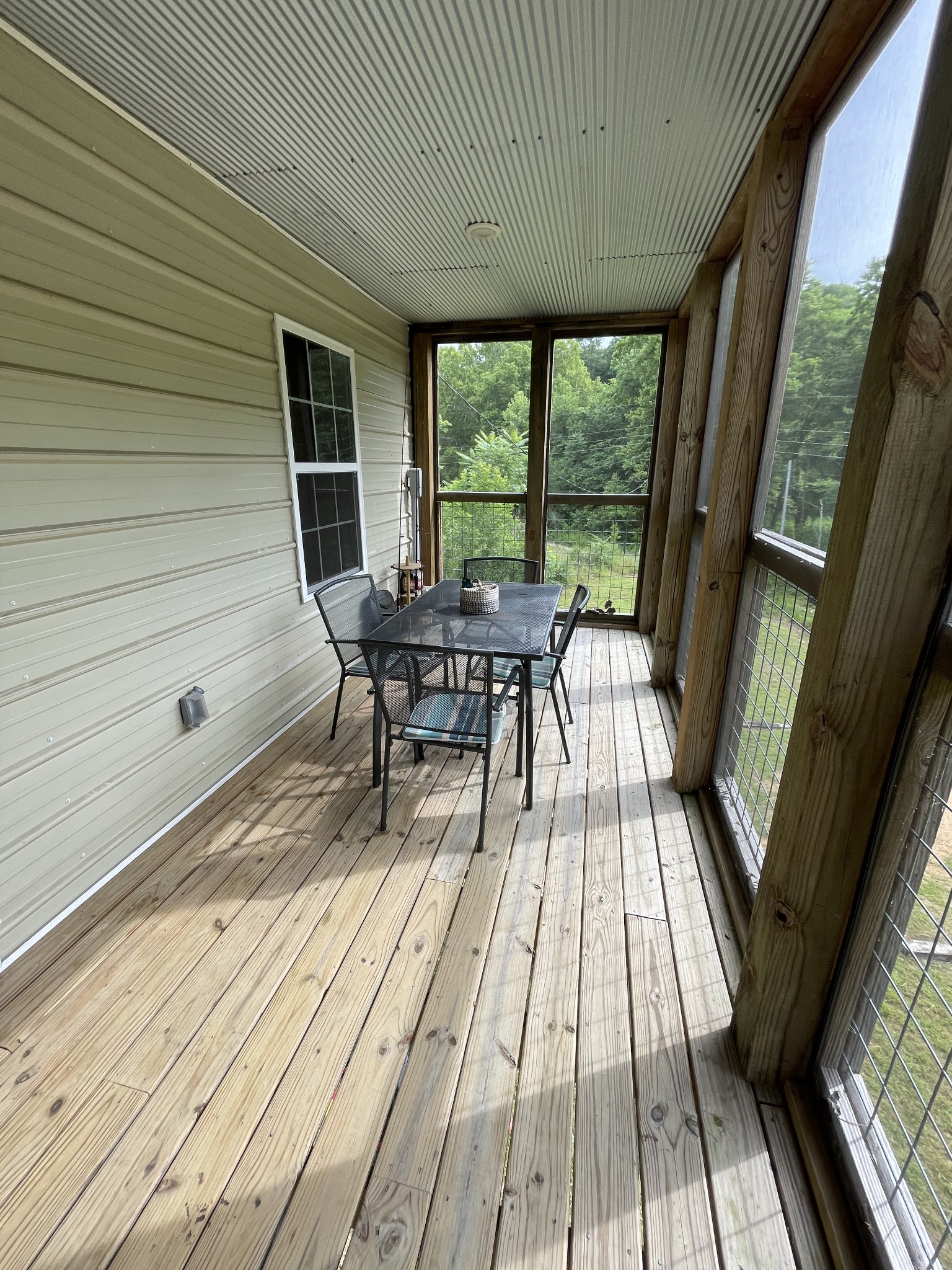 570 Dailey Loop Road Linden, TN 37096 - Photo 23 of 38 Gallery Image 23