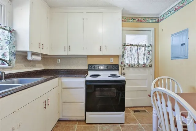 $308,900 | 3322 Louis Street, Savannah, GA 31404