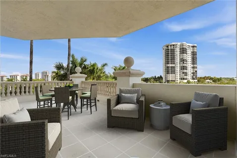 $1,675,000 | 5051 Pelican Colony Boulevard, Unit 301, Bonita Springs, FL 34134