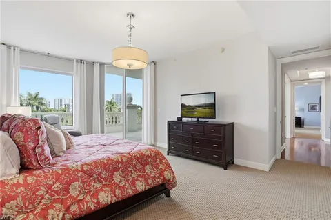 $1,675,000 | 5051 Pelican Colony Boulevard, Unit 301, Bonita Springs, FL 34134