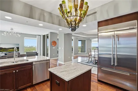 $1,675,000 | 5051 Pelican Colony Boulevard, Unit 301, Bonita Springs, FL 34134