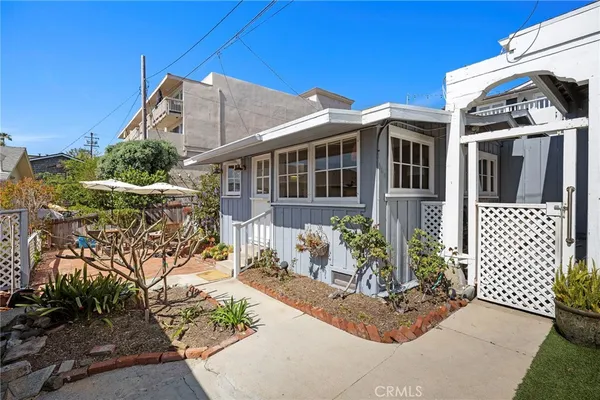 $4,500 | 160 Ruby Street, Laguna Beach, CA 92651