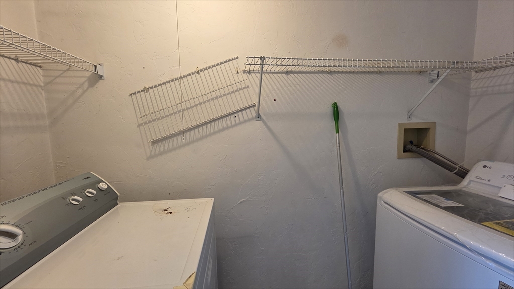 204 Treasure Island Road, Unit 204 Webster, MA 01570 - Photo 17 of 25