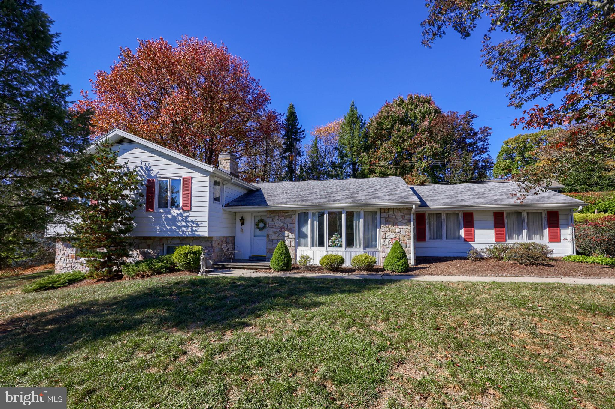 203 Lahoma Road Reading, PA 19601 - Photo 1 of 45