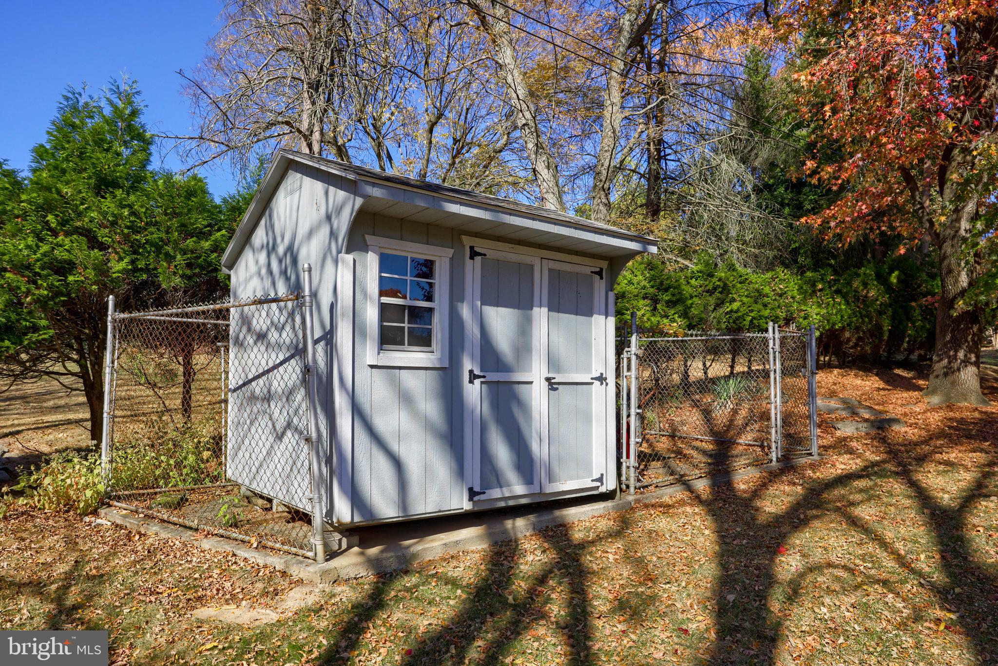 203 Lahoma Road Reading, PA 19601 - Photo 6 of 45