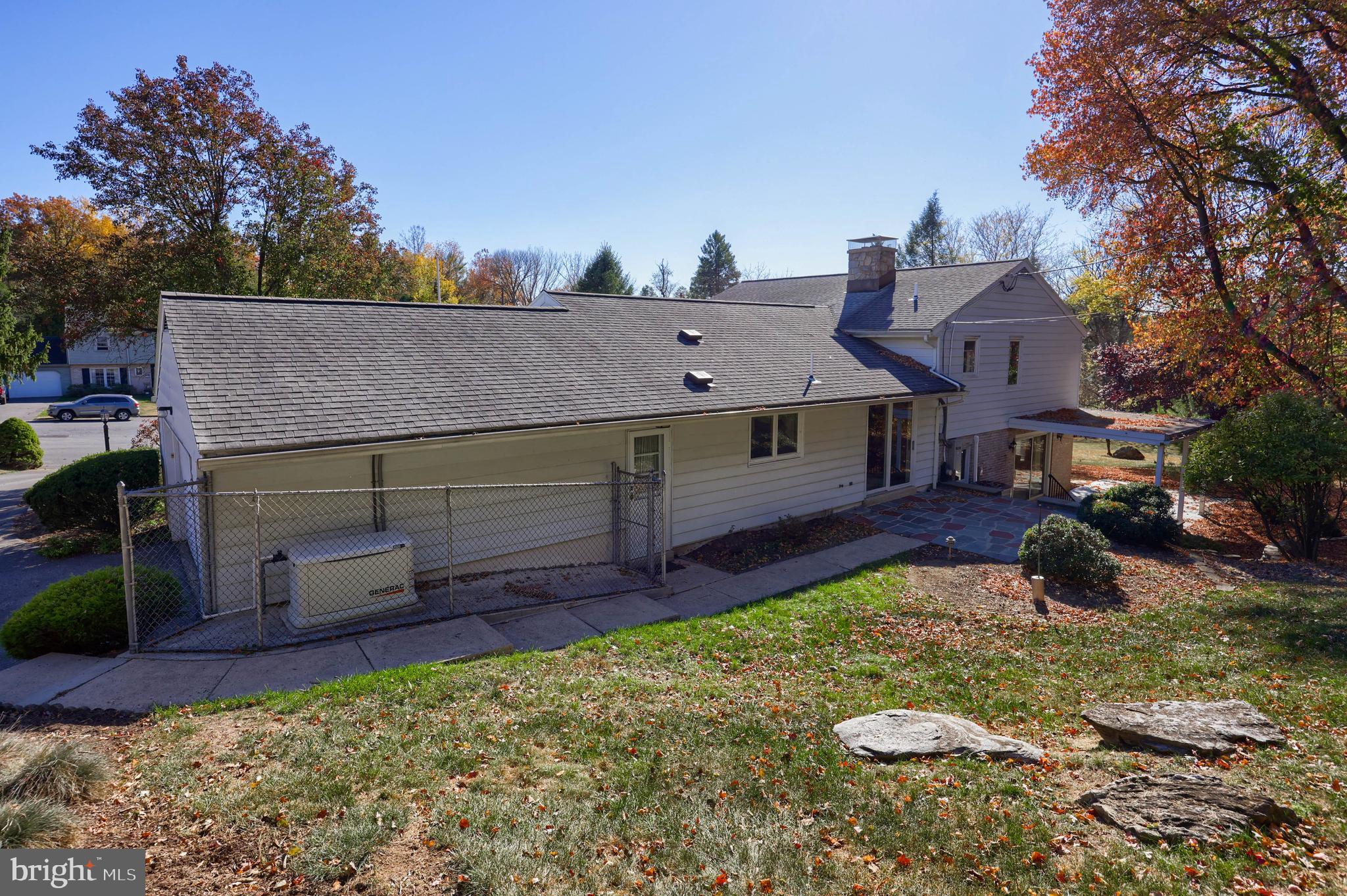 203 Lahoma Road Reading, PA 19601 - Photo 8 of 45
