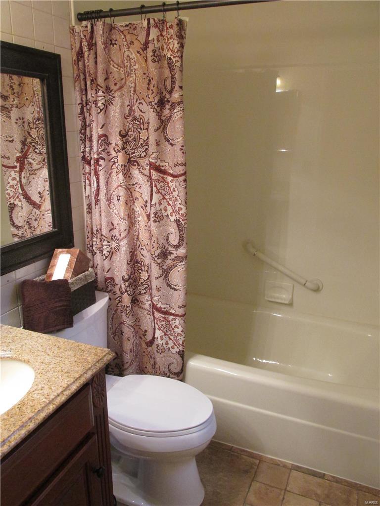 1287 Kennebec Road Chesterfield, MO 63017 - Photo 16 of 44 Gallery Image 16