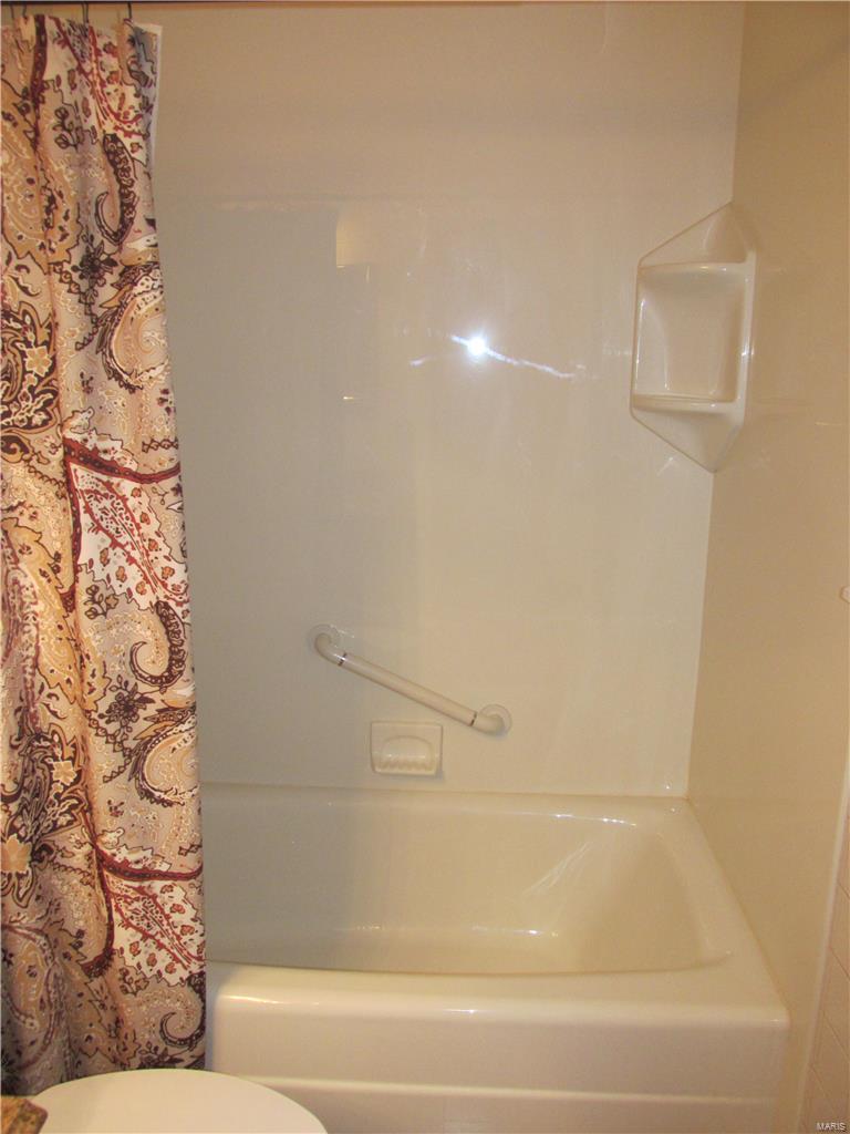1287 Kennebec Road Chesterfield, MO 63017 - Photo 17 of 44 Gallery Image 17