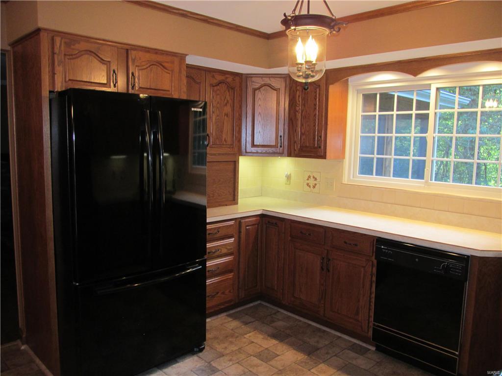 1287 Kennebec Road Chesterfield, MO 63017 - Photo 7 of 44 Gallery Image 7