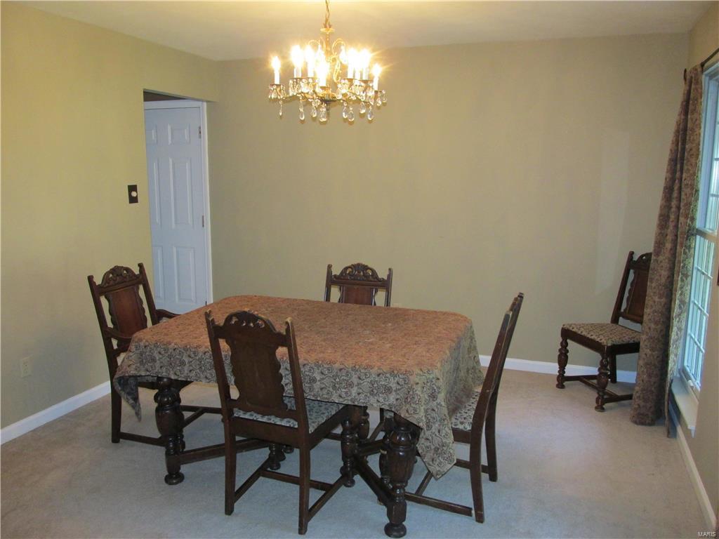1287 Kennebec Road Chesterfield, MO 63017 - Photo 9 of 44 Gallery Image 9