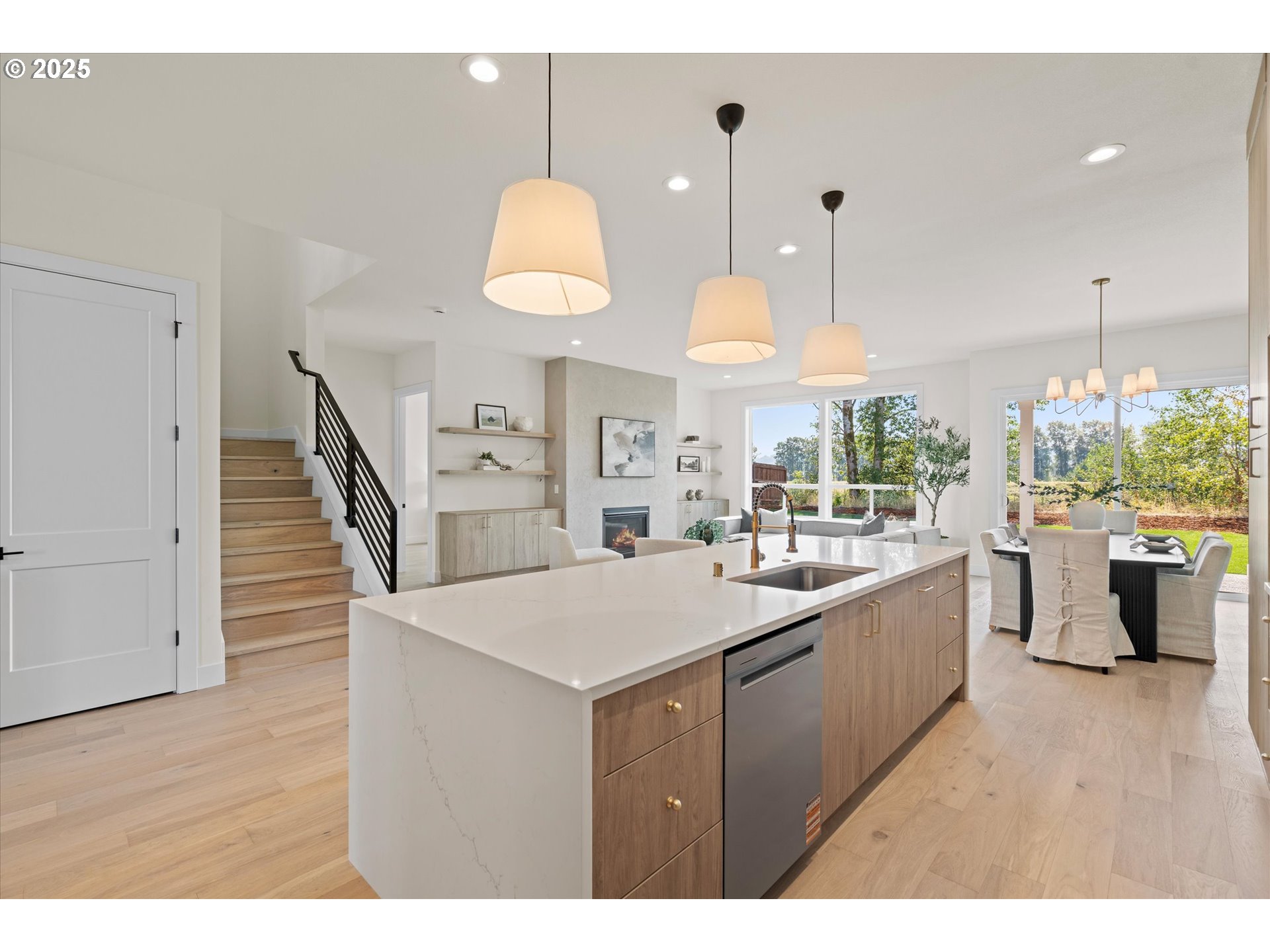 2040 South River Road Kelso, WA 98626 - Photo 19 of 45