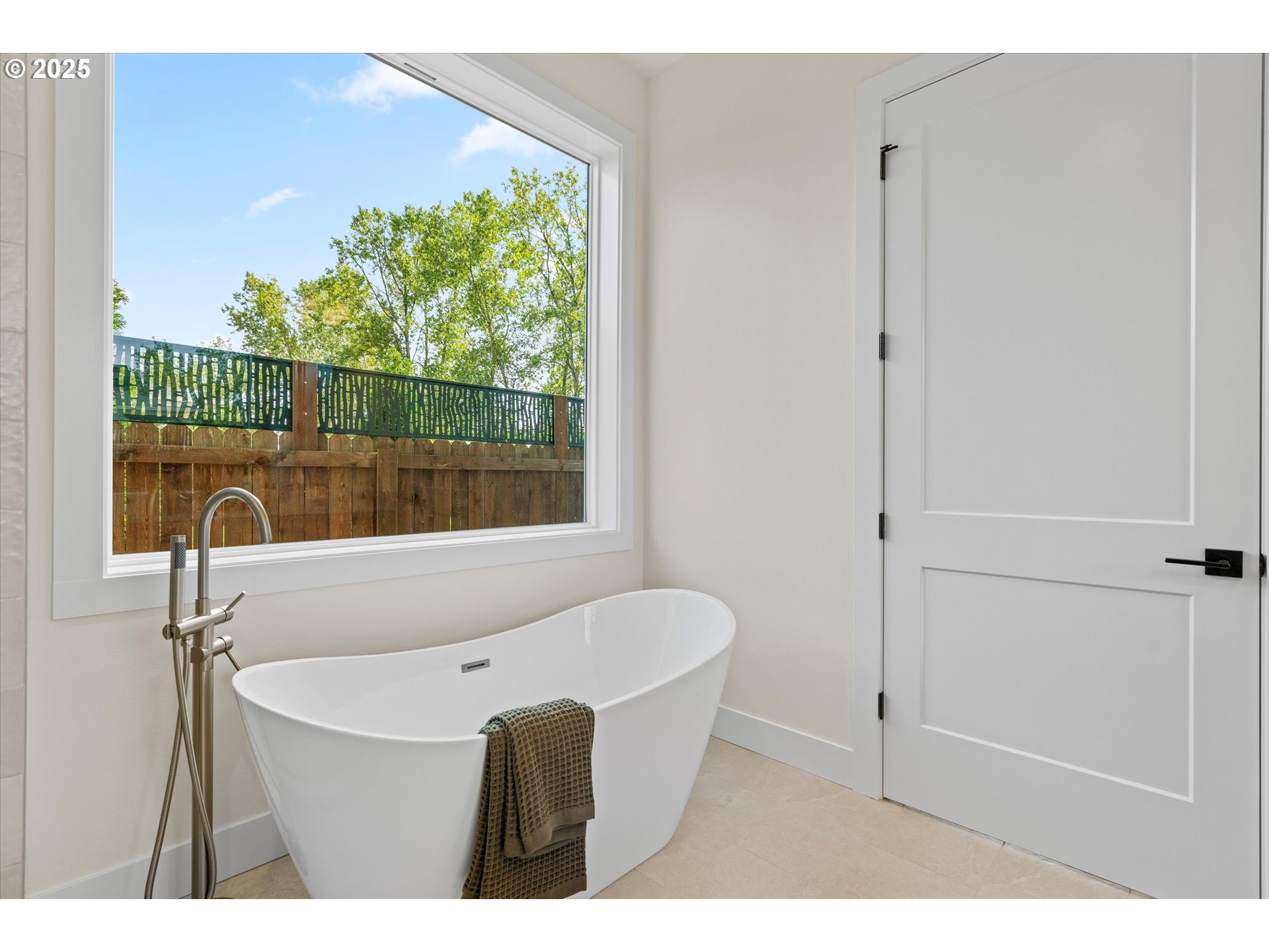 2040 South River Road Kelso, WA 98626 - Photo 30 of 45