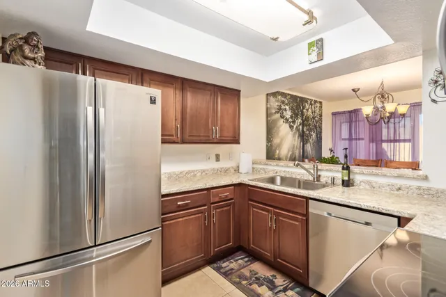 $325,000 | 5222 East Tamblo Drive, Phoenix, AZ 85044