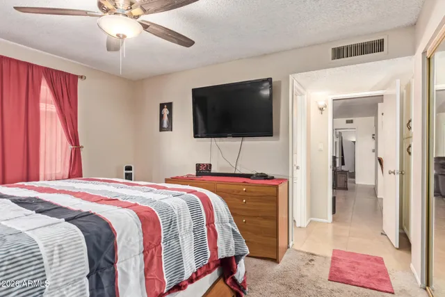 $325,000 | 5222 East Tamblo Drive, Phoenix, AZ 85044