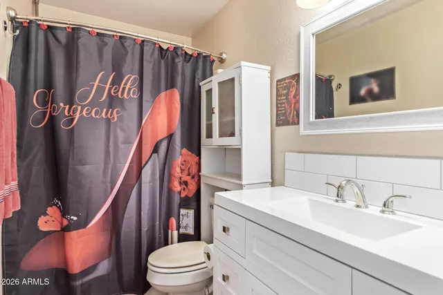 $325,000 | 5222 East Tamblo Drive, Phoenix, AZ 85044