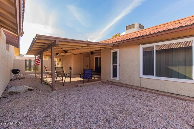 $325,000 | 5222 East Tamblo Drive, Phoenix, AZ 85044