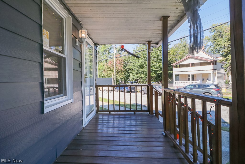 3816 Cress Road Cleveland, OH 44111 - Photo 5 of 33 Gallery Image 5
