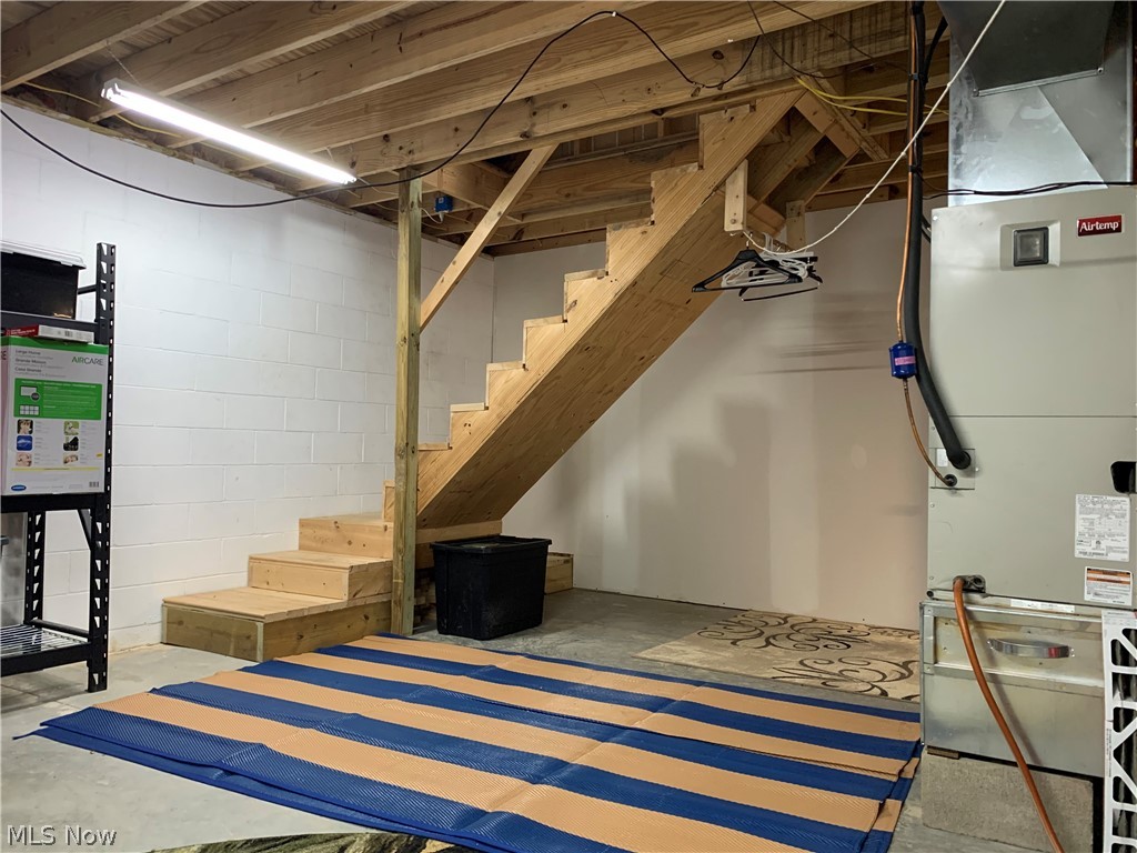 1761 Campbell Road Southwest New Philadelphia, OH 44663 - Photo 24 of 34 Gallery Image 24