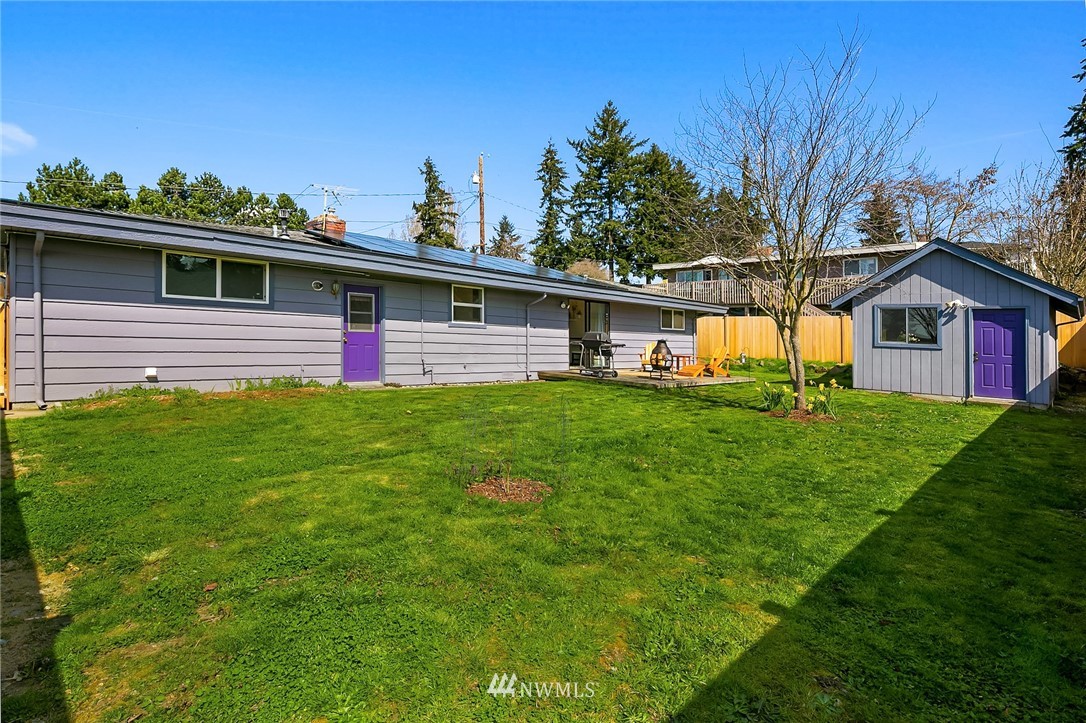 3305 Northeast 11th Place Renton, WA 98056 - Photo 25 of 35