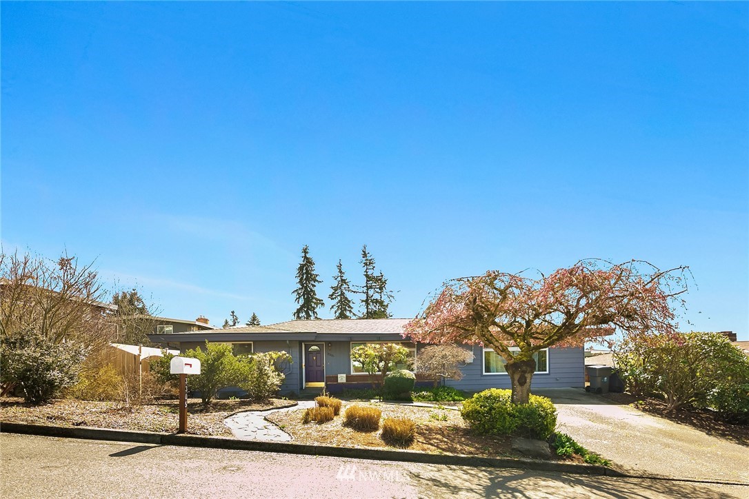 3305 Northeast 11th Place Renton, WA 98056 - Photo 29 of 35
