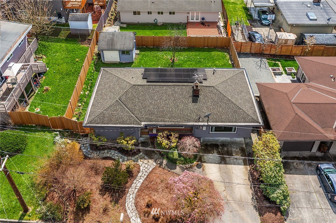 3305 Northeast 11th Place Renton, WA 98056 - Photo 30 of 35