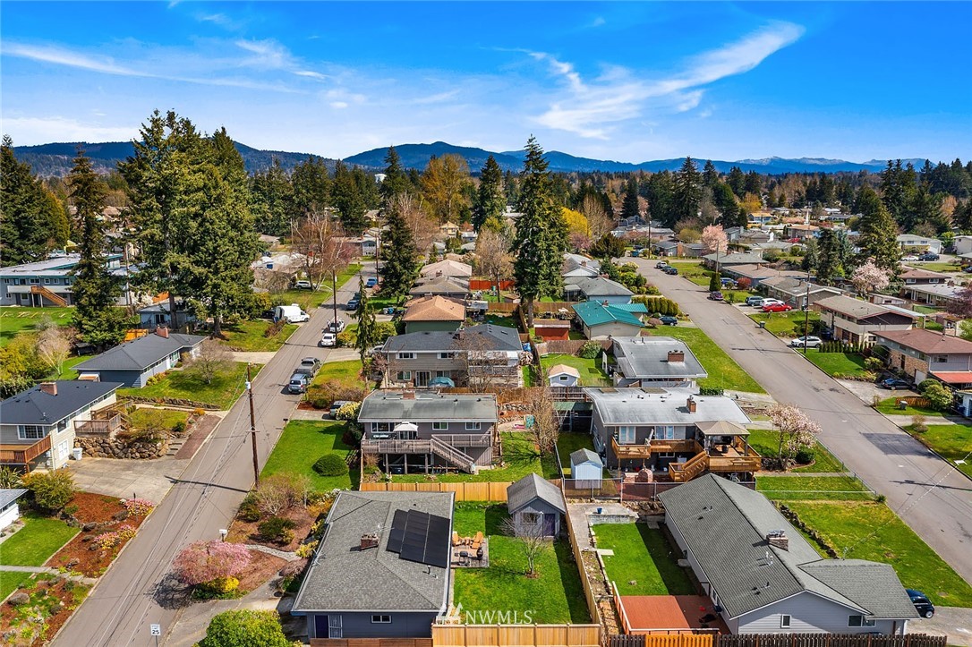 3305 Northeast 11th Place Renton, WA 98056 - Photo 35 of 35