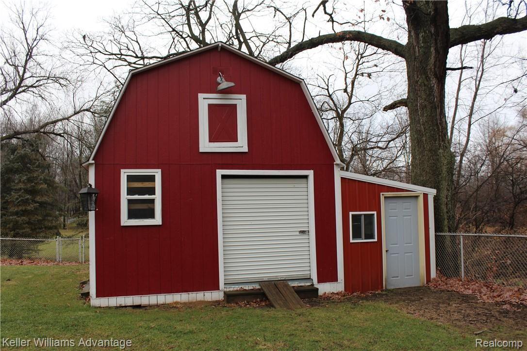 2620 West Erie Road Temperance, MI 48182 - Photo 38 of 47 IMG_2548.JPG