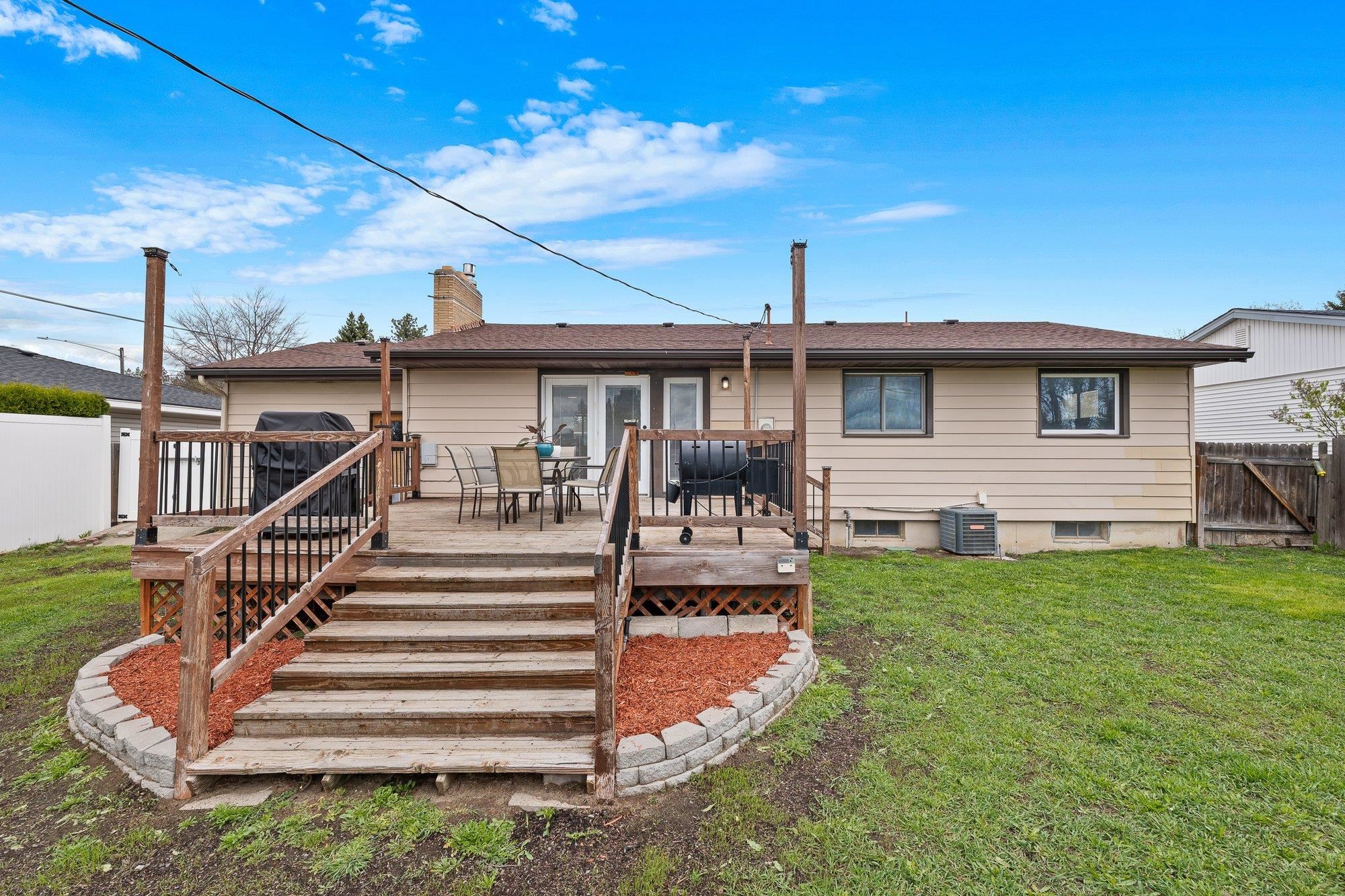 5933 North Moore Street Spokane, WA 99205 - Photo 24 of 37