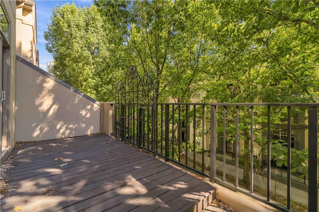 3475 Oak Valley Road Northeast, Unit 140 Atlanta, GA 30326 - Photo 3 of 41 Gallery Image 3