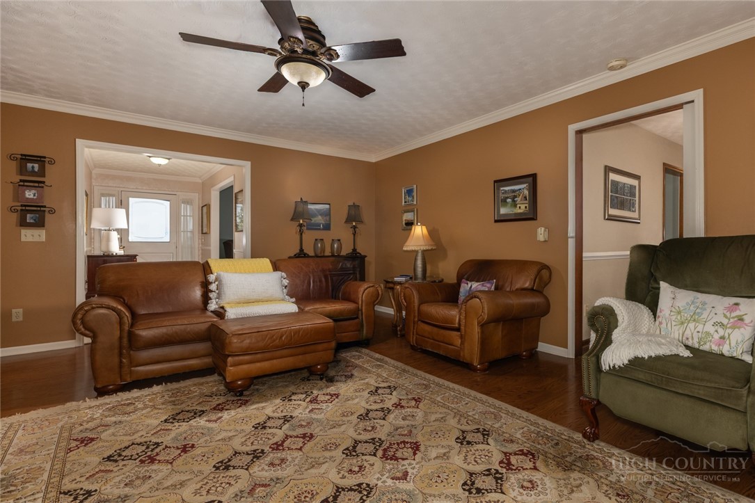 1335 Shingle Gap Road Purlear, NC 28665 - Photo 21 of 49 a living room with furniture