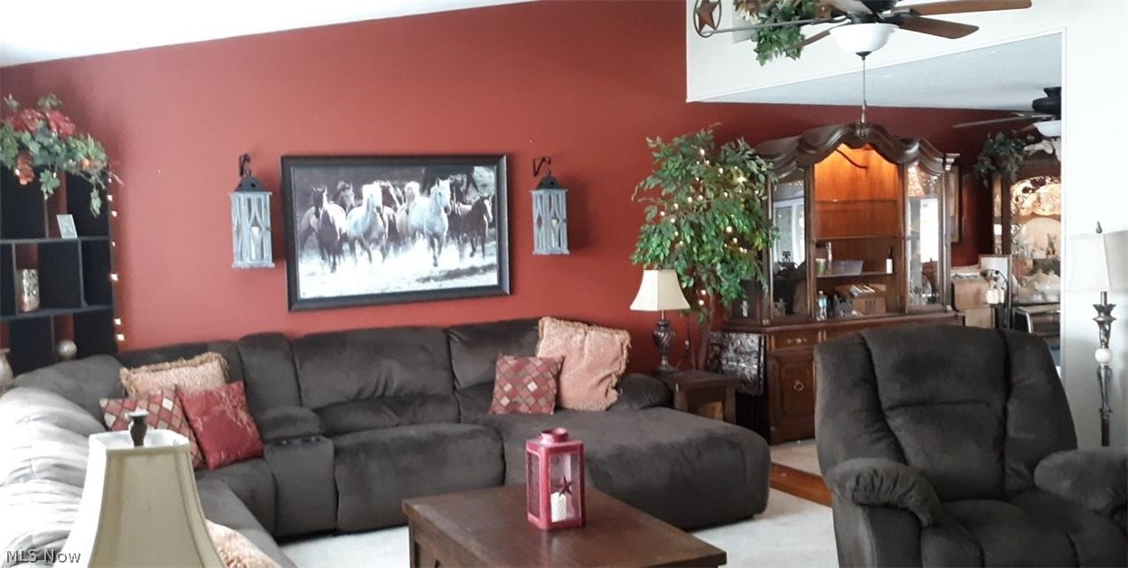 6875 Brandywine Road Parma Heights, OH 44130 - Photo 4 of 25