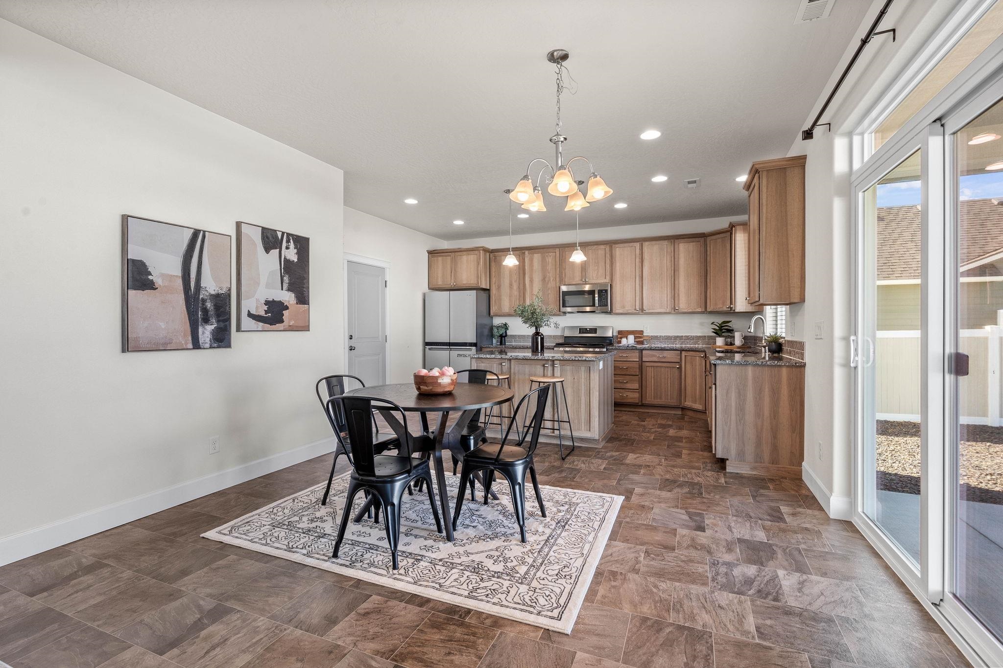 1506 South Meyers Road Greenacres, WA 99016 - Photo 12 of 40 Gallery Image 12