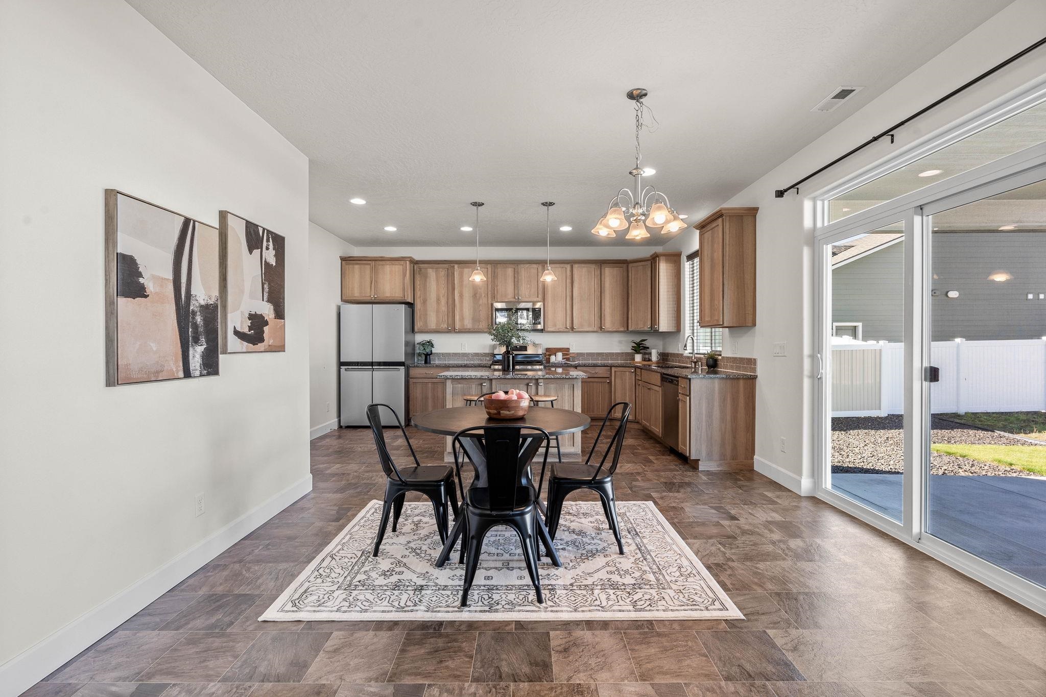 1506 South Meyers Road Greenacres, WA 99016 - Photo 13 of 40 Gallery Image 13