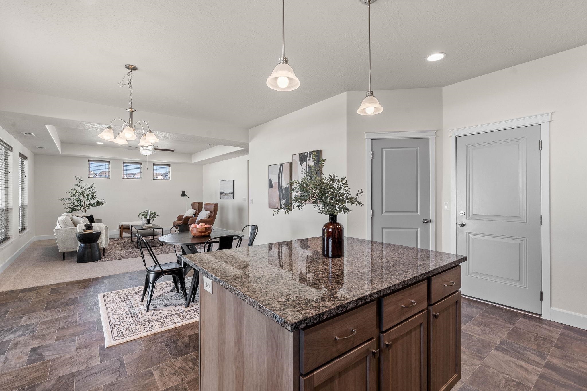 1506 South Meyers Road Greenacres, WA 99016 - Photo 17 of 40 Gallery Image 17