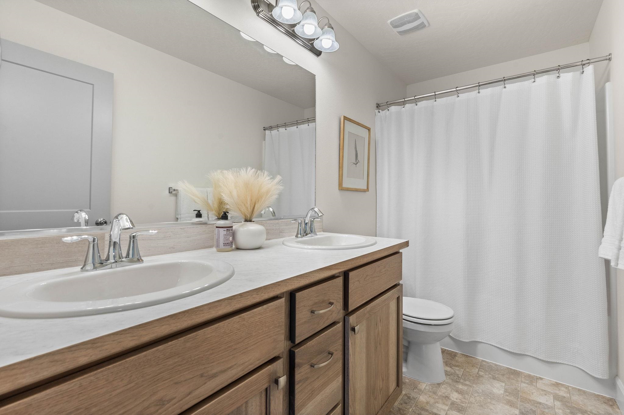 1506 South Meyers Road Greenacres, WA 99016 - Photo 31 of 40 Gallery Image 31