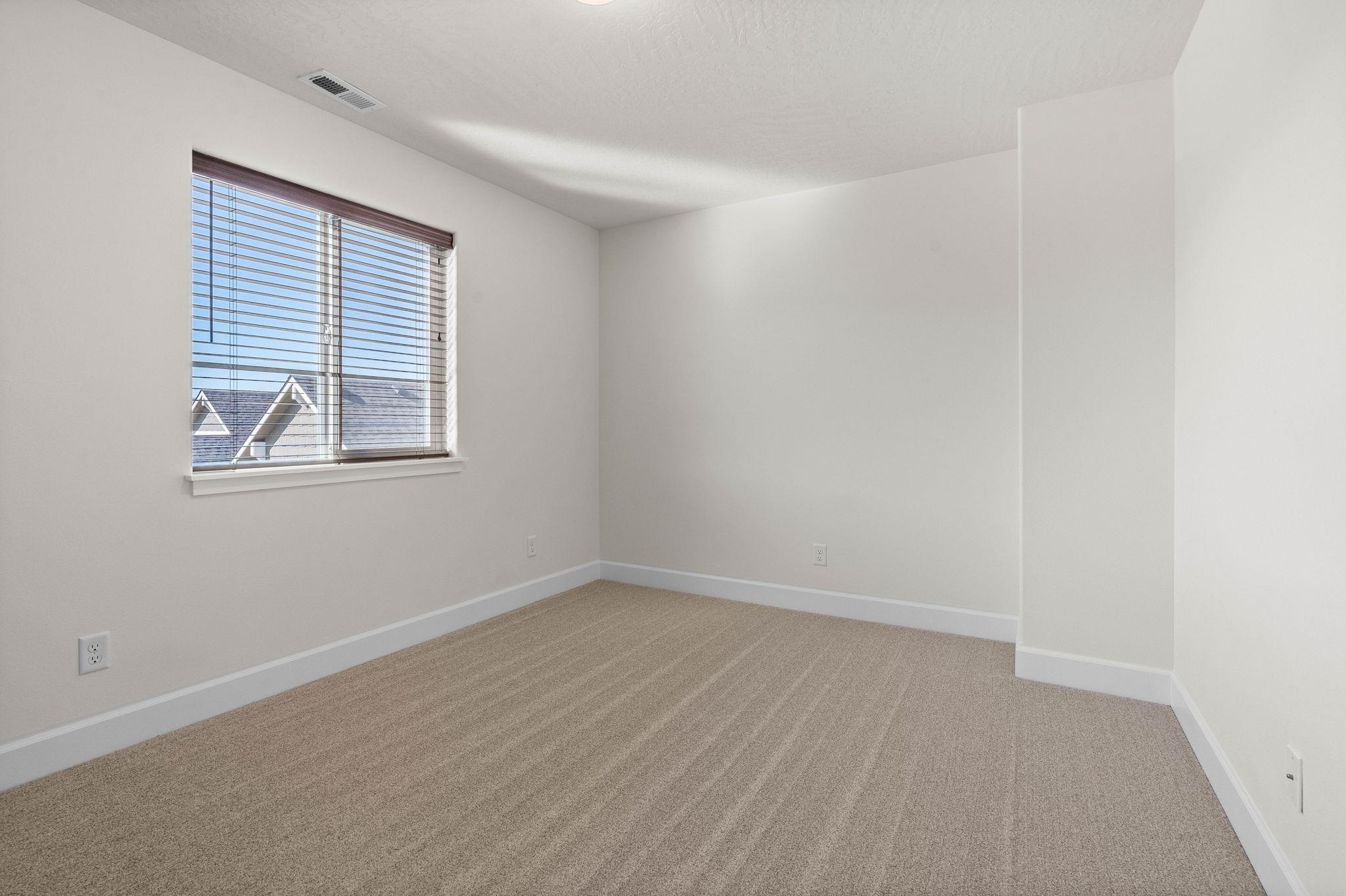 1506 South Meyers Road Greenacres, WA 99016 - Photo 33 of 40 Gallery Image 33