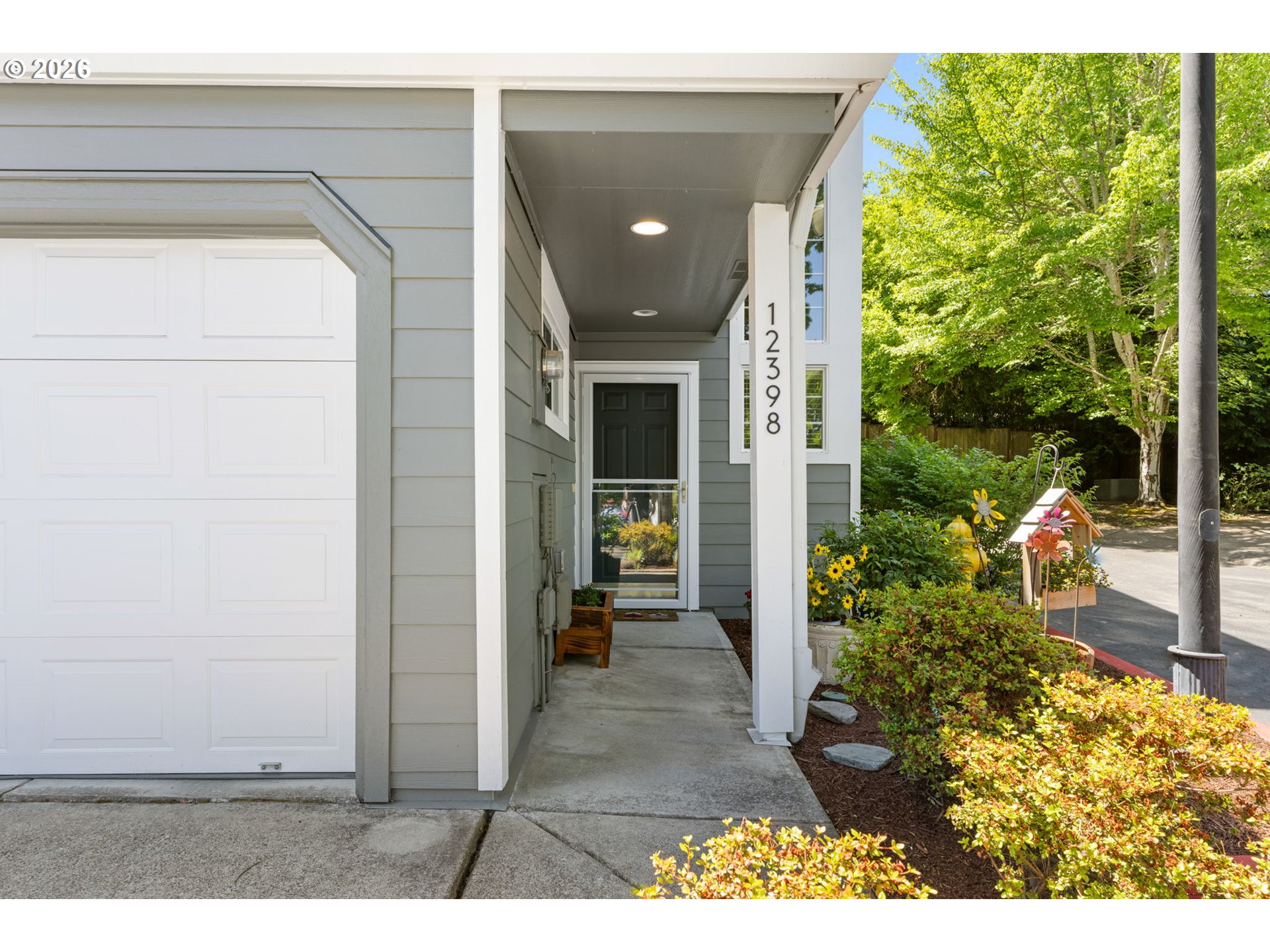 12398 Southwest Meader Way Beaverton, OR 97008 - Photo 3 of 30