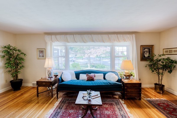 16 Herbert Road Worcester, MA 01602 - Photo 7 of 30