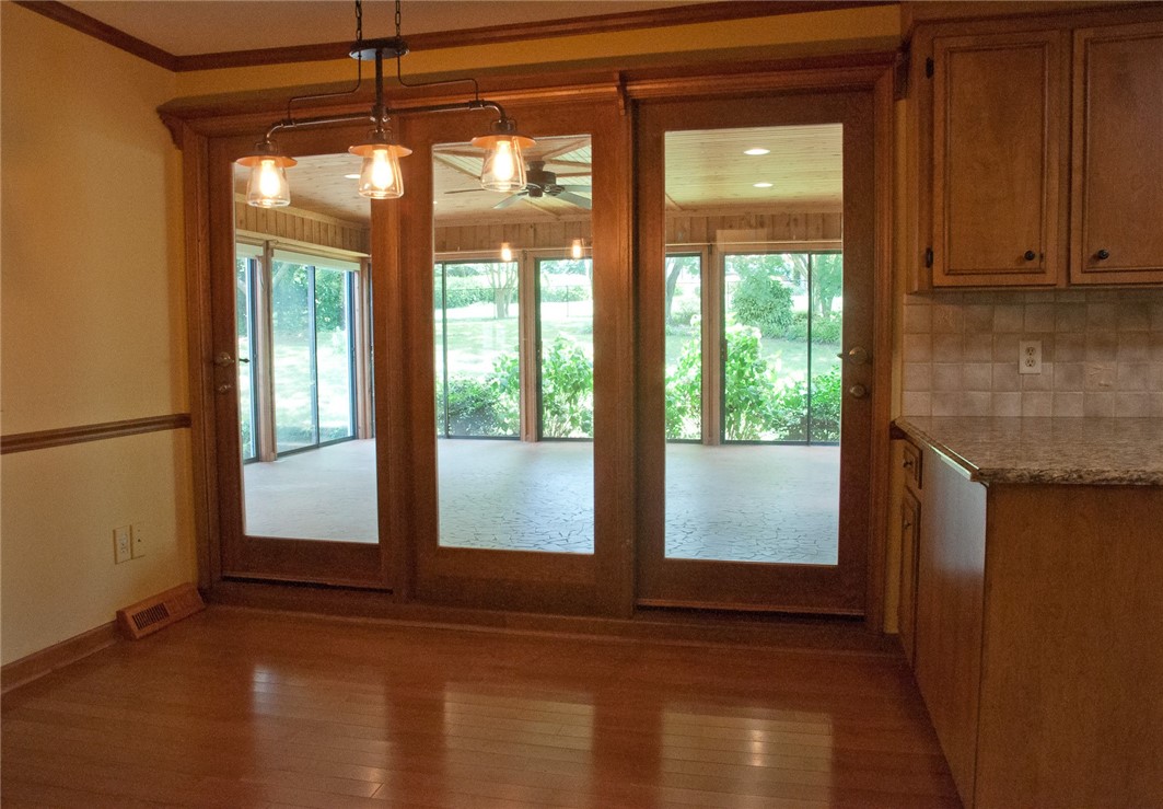 1303 Kimberly Road Anderson, SC 29621 - Photo 7 of 23 Breakfast area