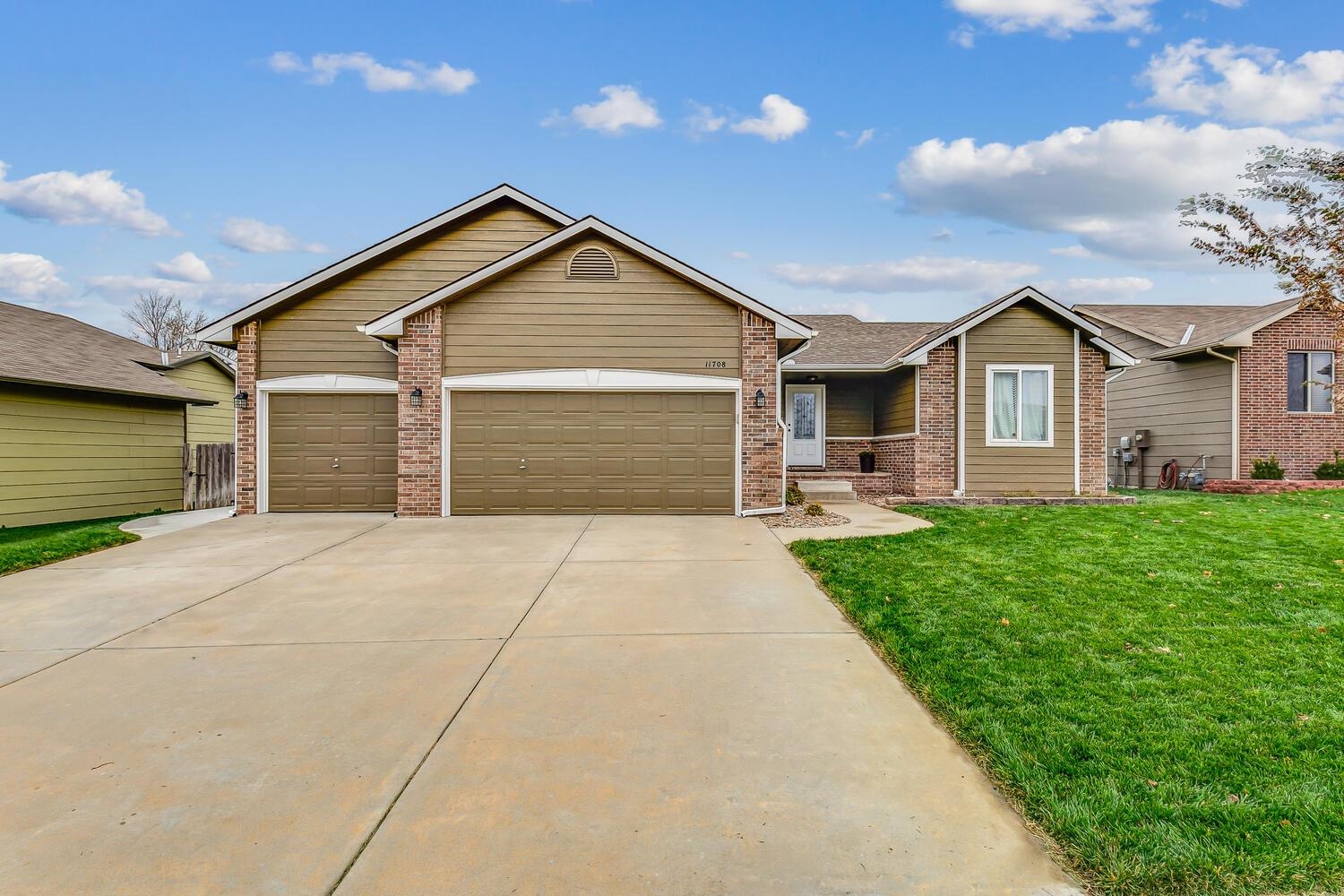 11708 West Wilkinson Street Maize, KS 67101 - Photo 1 of 34